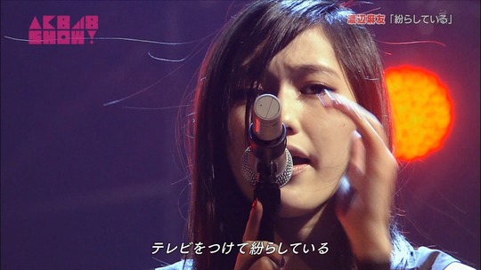 紛らしている_渡辺麻友53