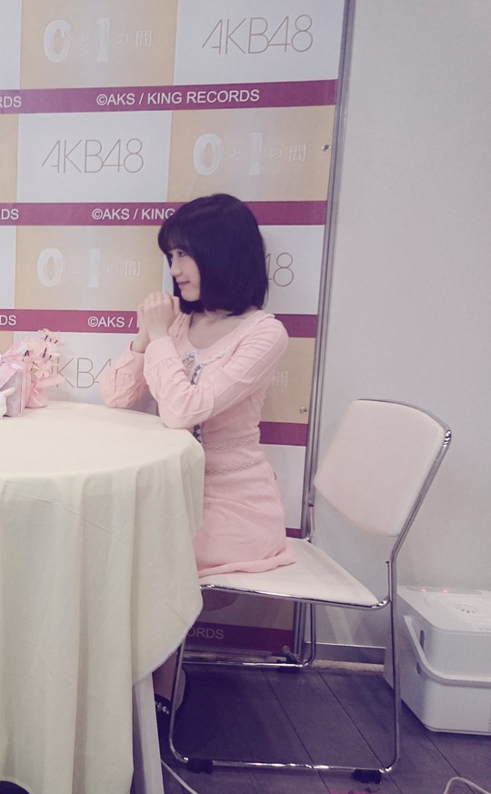 まゆゆ写メ会_13