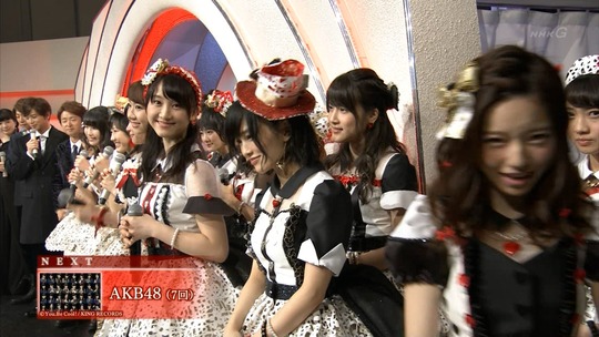 紅白歌合戦心のプラカード_2248180410a