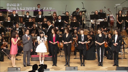 宝塚スターと競演した渡辺麻友82