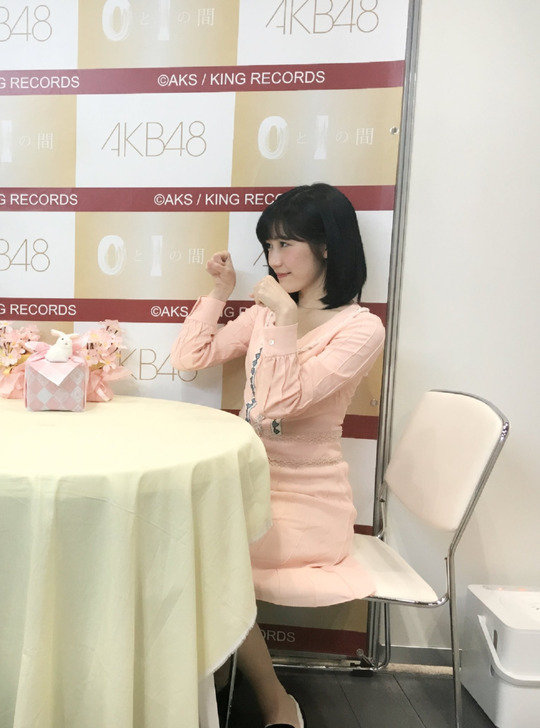 まゆゆ写メ会_115