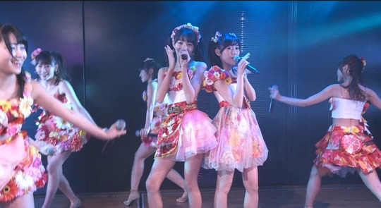 アイドル公演_まゆゆ2