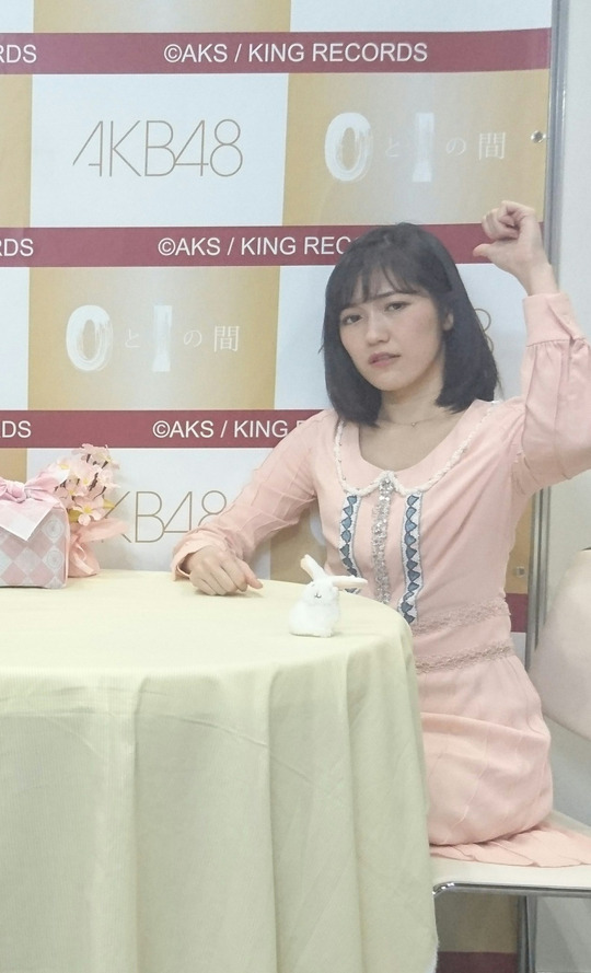 まゆゆ写メ会_136