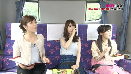 まゆゆきりん大阪二人旅86