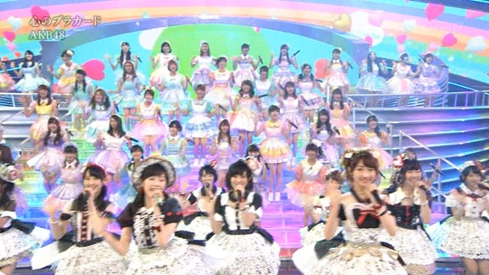 紅白歌合戦心のプラカード_2249050754a