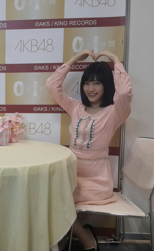 まゆゆ写メ会_59