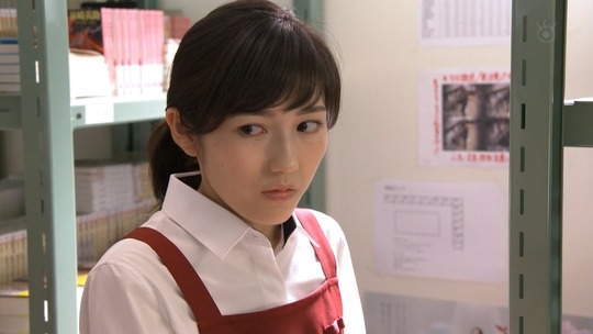 書店ガール042837210123
