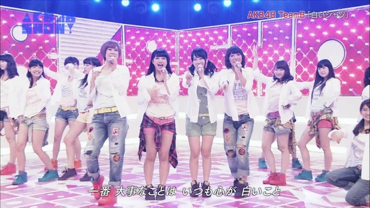 AKB SHOW白いシャツ166