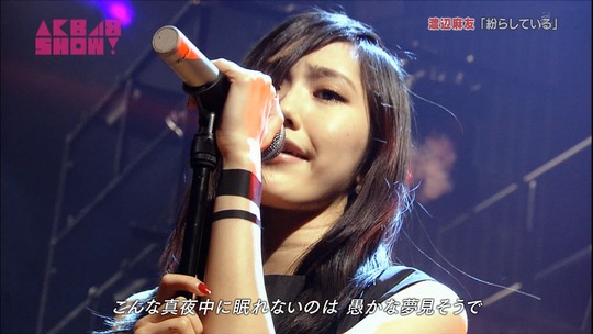 紛らしている_渡辺麻友26