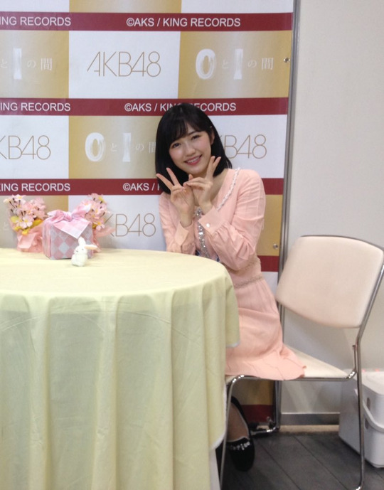 まゆゆ写メ会_123