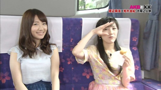 まゆゆきりん大阪二人旅55