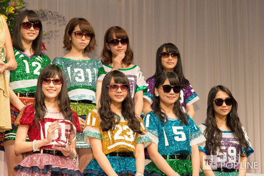 メガネベストドレッサー賞_渡辺麻友10