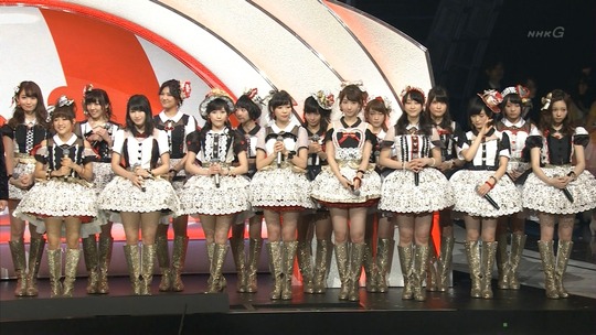 紅白歌合戦心のプラカード_2248130456a