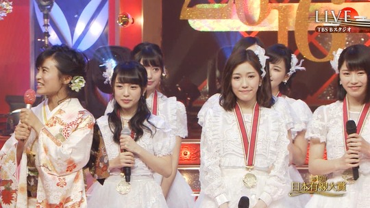 有線大賞_渡辺麻友16