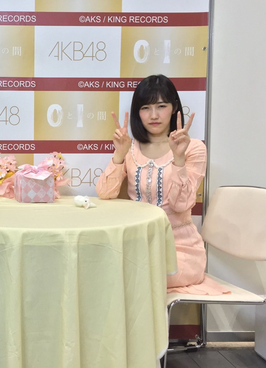 まゆゆ写メ会_52