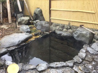 AF9431F4-237D-47B1-8E75-580CE94A0330