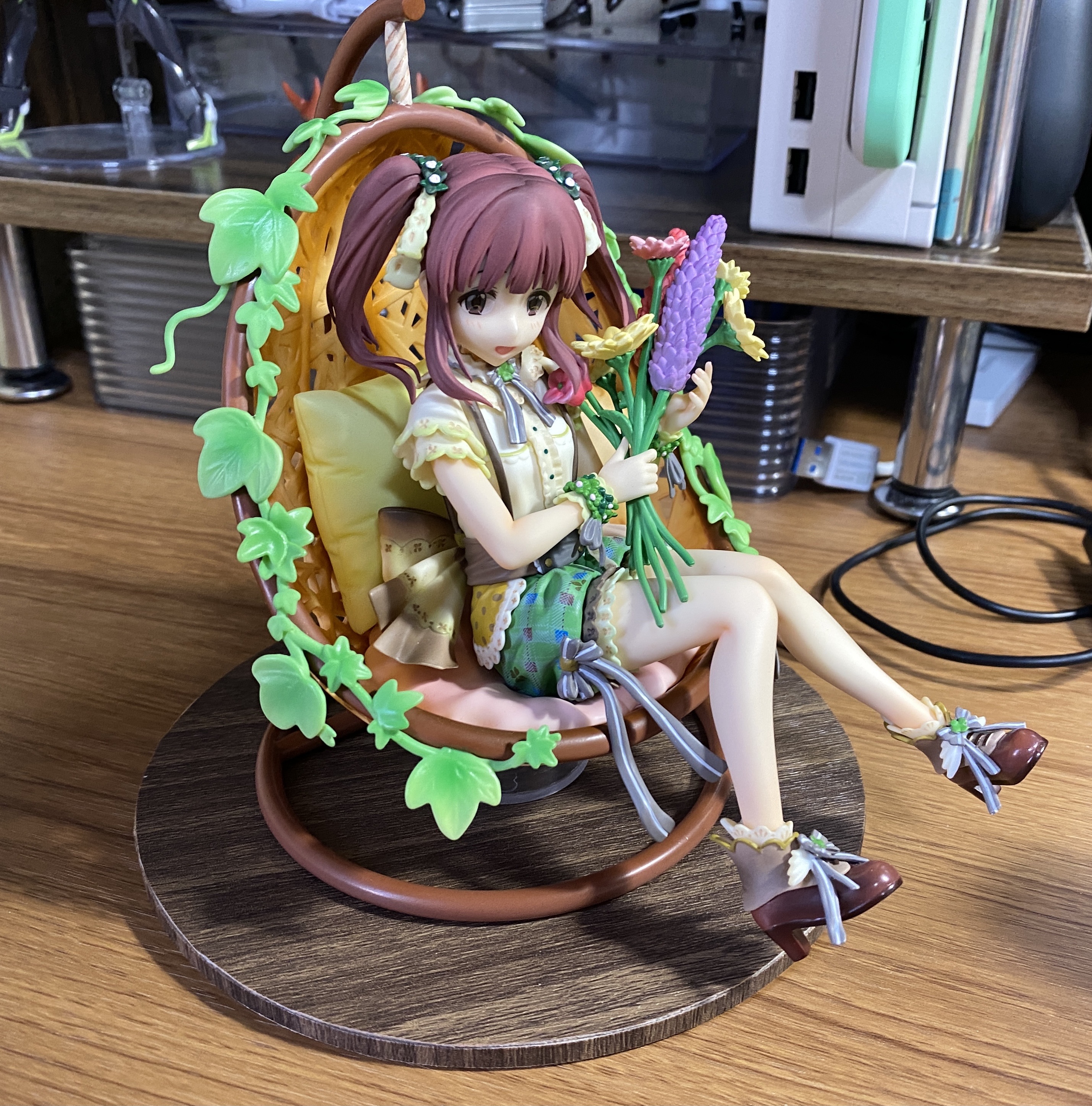智絵里ちゃんのフィギュア用に台座を自作してましたって話 : 卒業