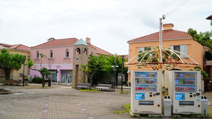 カリヨン広場20