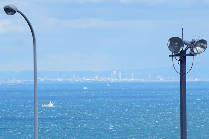 ニジゲンノモリ高速バス停17