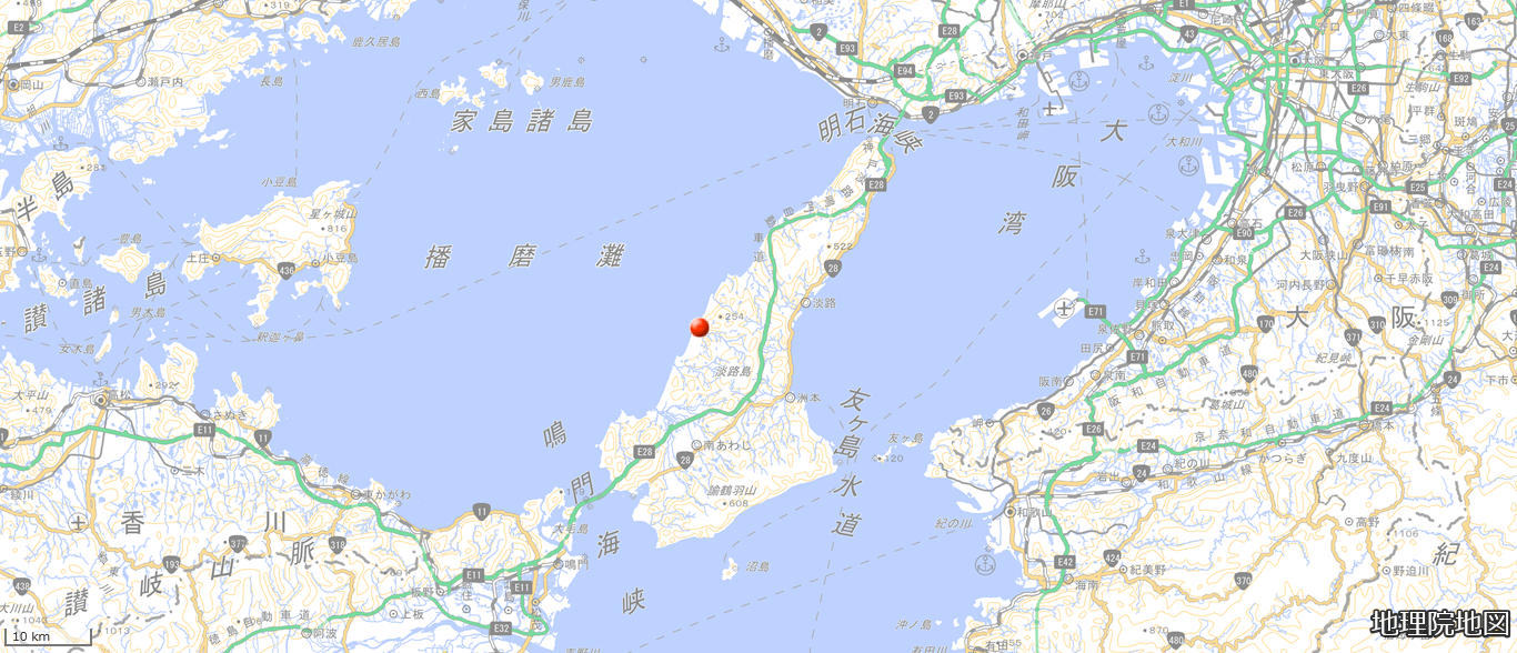 淡路島の 幸せのラッパイチョウ 橋を渡ると そこは No3 淡路島をぶらぶら