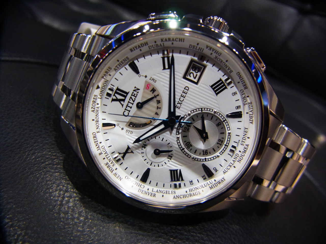 CITIZEN エコ・ドライブ電波ワールドタイム】 : THE WATCH SHOP. のブログ