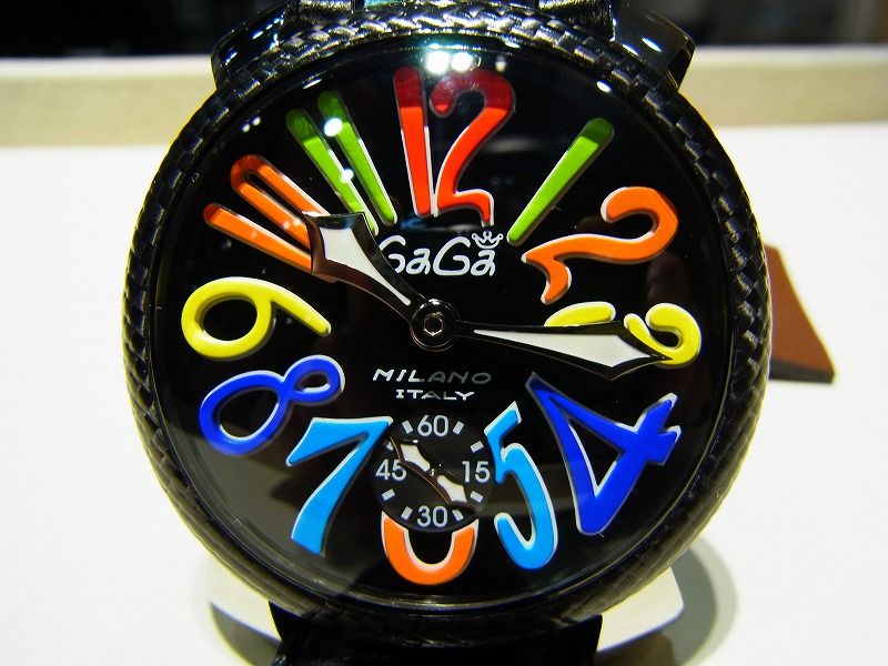 GaGa MILANO (ガガミラノ) 置き時計 目覚まし時計 ブラック未使用です