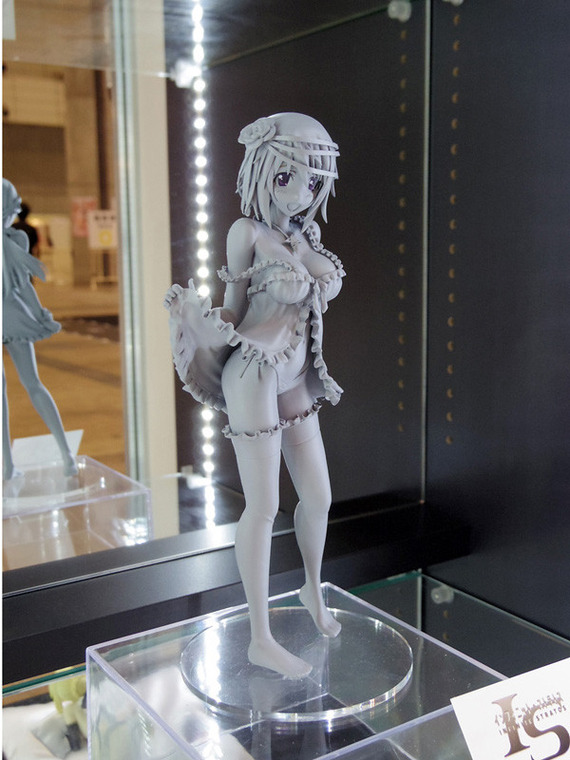 f02