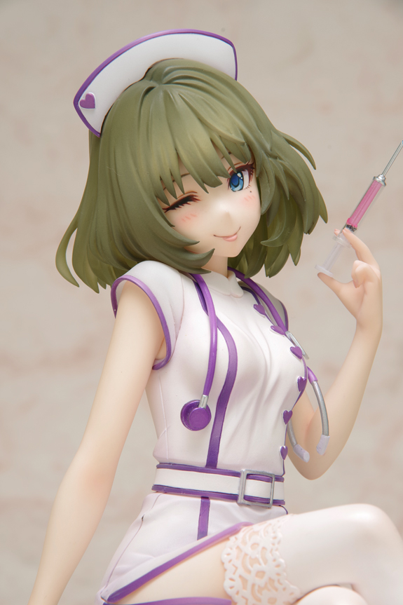 スケールフィギュア『［麗しの妙薬］高垣 楓＋』デコマスで細部