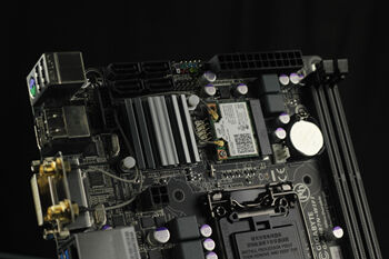 motherboard-885177_1920