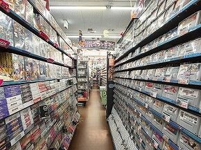 ゲームダウンロードだけになったら中古屋潰れちゃうじゃん