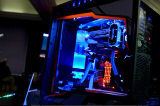gigabyte_pc_ces_l_01