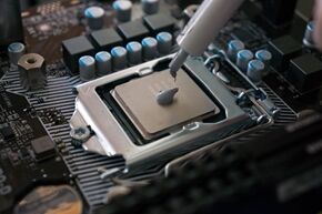 cpu_grease_l_01