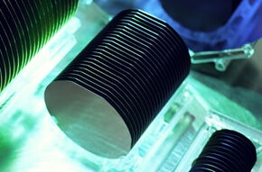 silicon_wafer_green_l_01