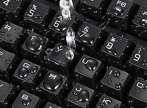 ワイ、たった一滴の水でキーボードが壊れるのサムネイル