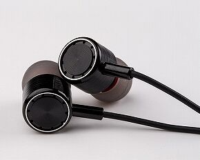 untie-earphone-1894727_1280