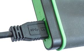 hard-drive-887042_1920