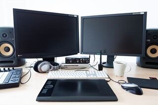 computer-g5d54c4c23_640