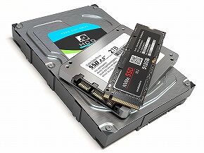パソコン修理に出したいんやがバックアップって他にSSDとか買うしかないんか