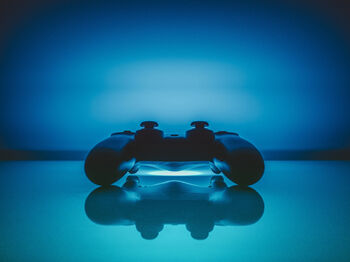 controller-2618897_1920