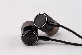 untie-earphone-1894727_640