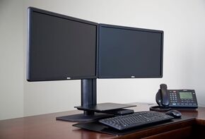 dual_monitor_stand_setup_l_01