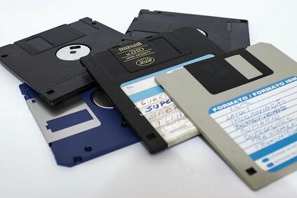 floppy-disk-214975_1280