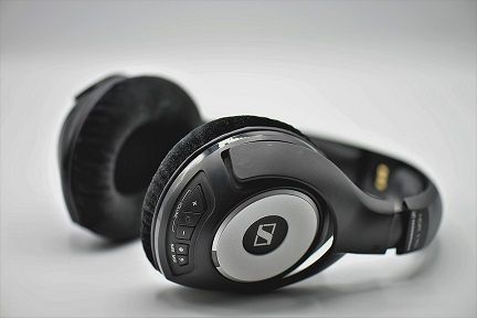 headphones-3683983_960_720