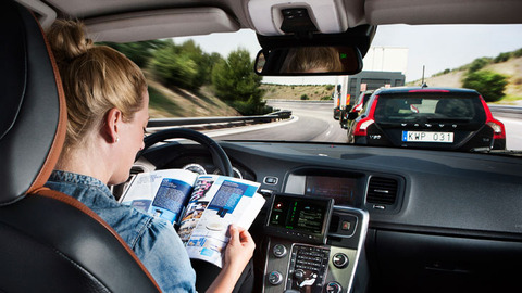 Volvo-self-driving-car
