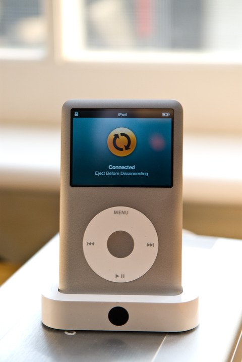 IPod_classic_in_dock