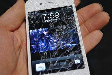 なぜ女子高生のiphoneは画面が割れたままなのか 汎用型自作pcまとめ