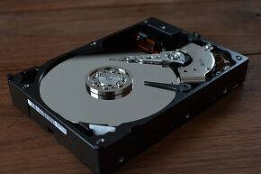 hdd-gf17cd204a_640