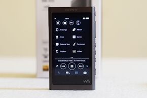 Sony-Walkman-NW-A55-Profile