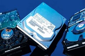 computer_hard_drive_ssd_l_01