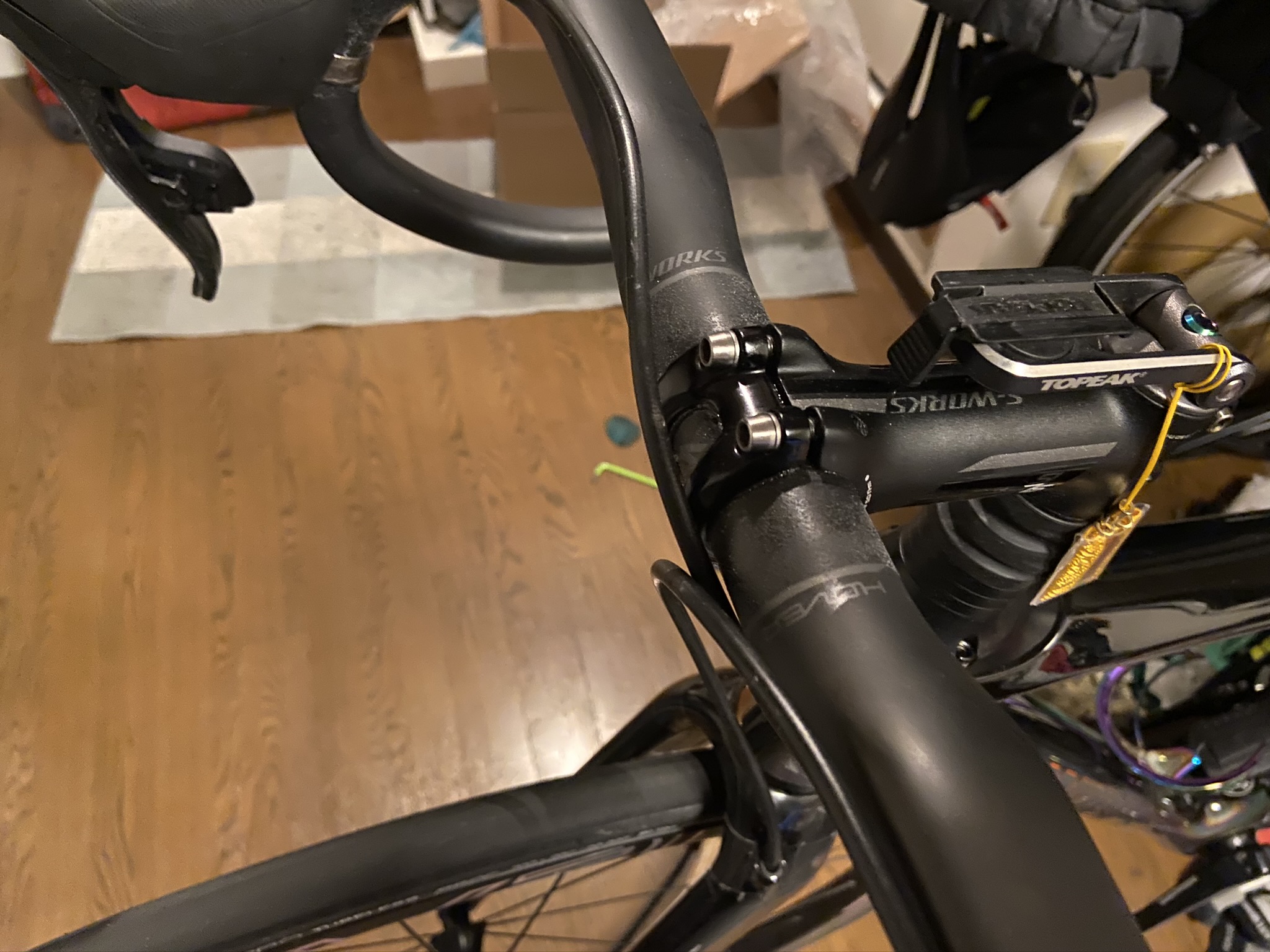 製品レビュー】Bontrager Pro IsoCore VR-CF Road Handlebar